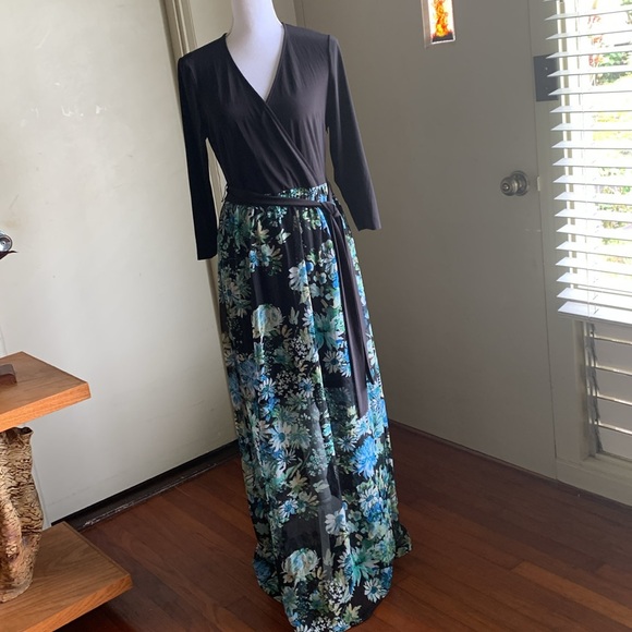 ECI Dresses & Skirts - ECI dress size 14